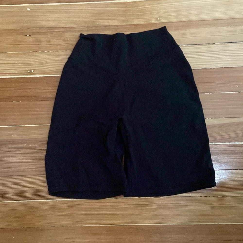 Aggressive scrunch shorts Buffbunny